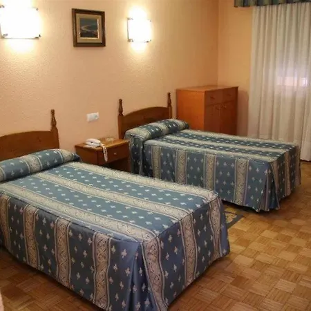 San Glorio Ξενοδοχείο 2*