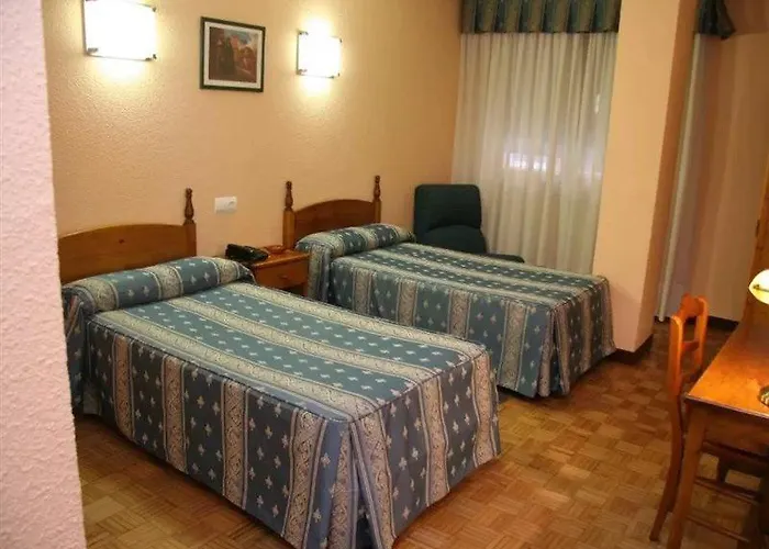 San Glorio מלון 2*